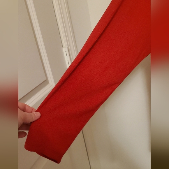 Torrid Size 4 Red Long Sleeve Women's Top Super Soft Rib - Picture 5 of 7